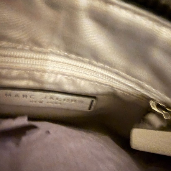 Marc Jacobs Cream Crossbody Bag - Picture 2 of 12